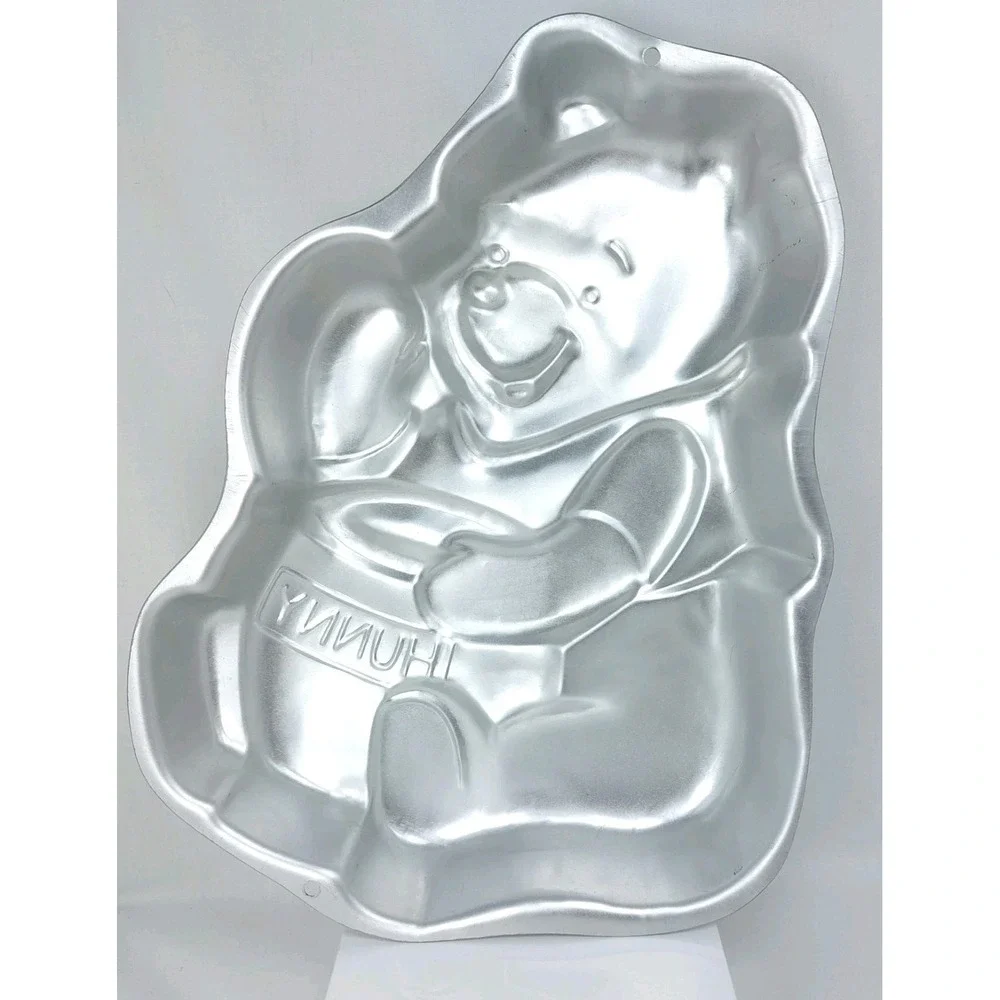 Vintage Wilton Winnie the Pooh Bear Cake Pan Aluminum 2105-3000 14